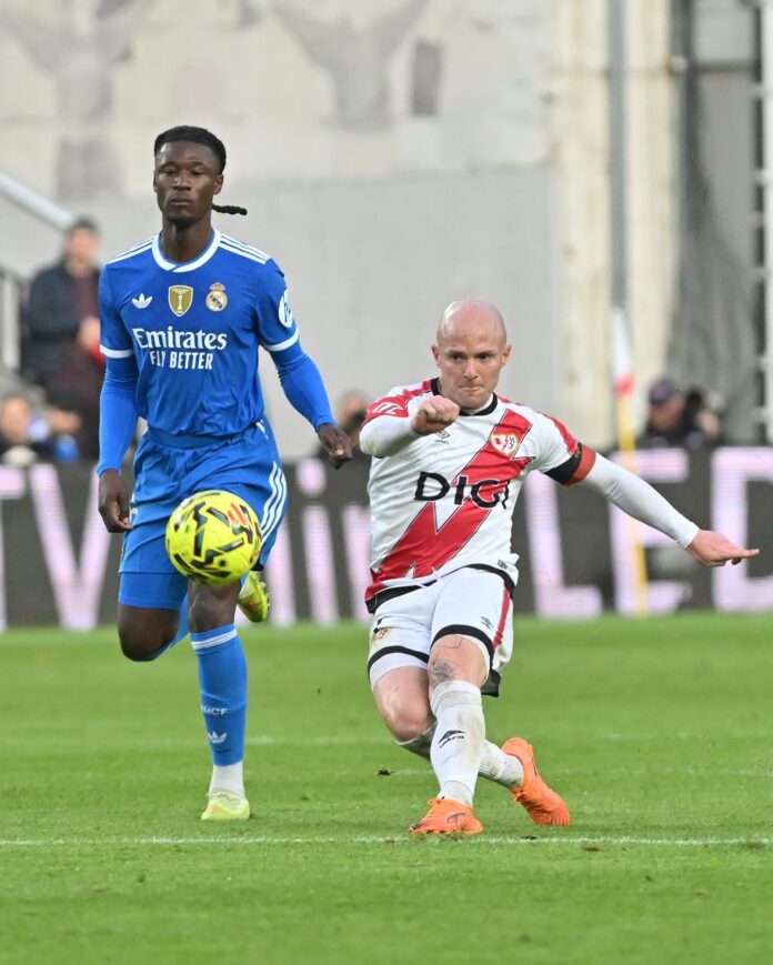 El Real Madrid no pudo pasar del empate a cero goles en su visita al Rayo Vallecano.