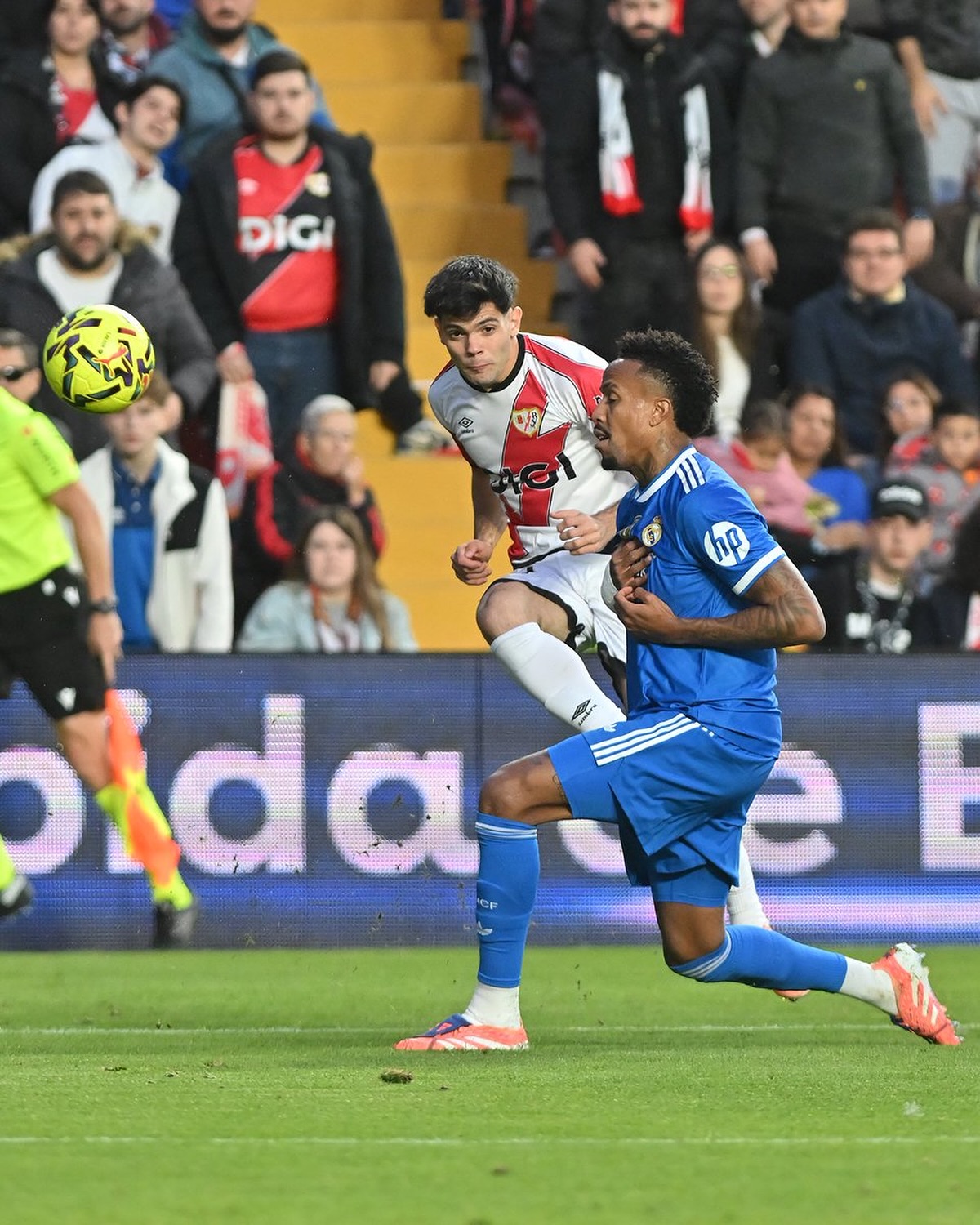 Pese al tropiezo en Vallecas, el Real Madrid seguirá de líder en LaLiga de España.
