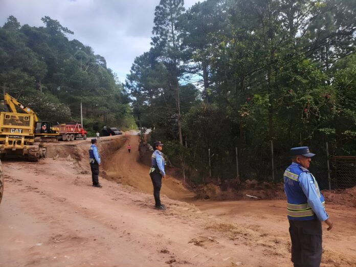 Habilitan nueva trocha entre Tegucigalpa y Valle de Ángeles