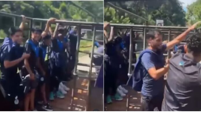 Así se regresaron los jugadores de Victoria hacia La Ceiba, después de que se les dañara el autobús que los llevaba a Olancho.