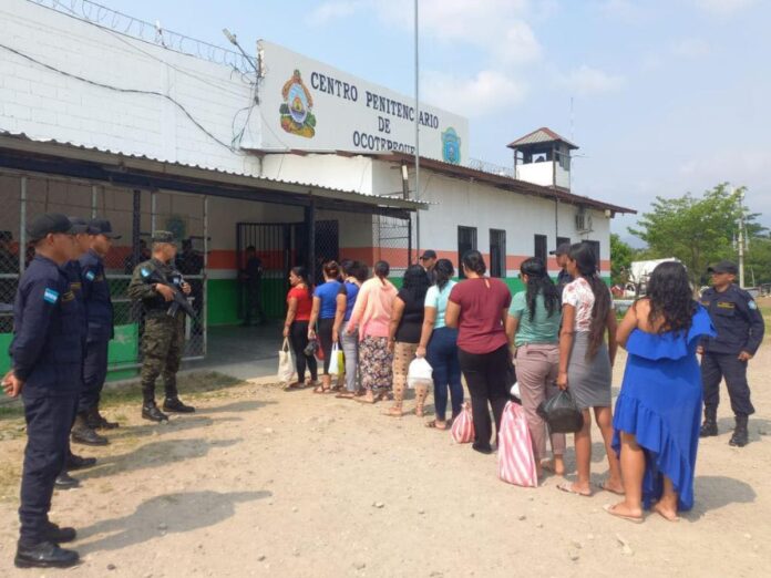 Visitas cárceles suspendidas