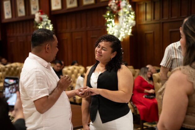 GALER&Iacute;A &iexcl;S&iacute;, acepto! 11 parejas sellan su amor en emotiva ceremonia en SPS