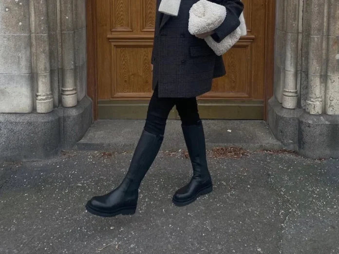 combinar sus botas para la lluvia esta temporada