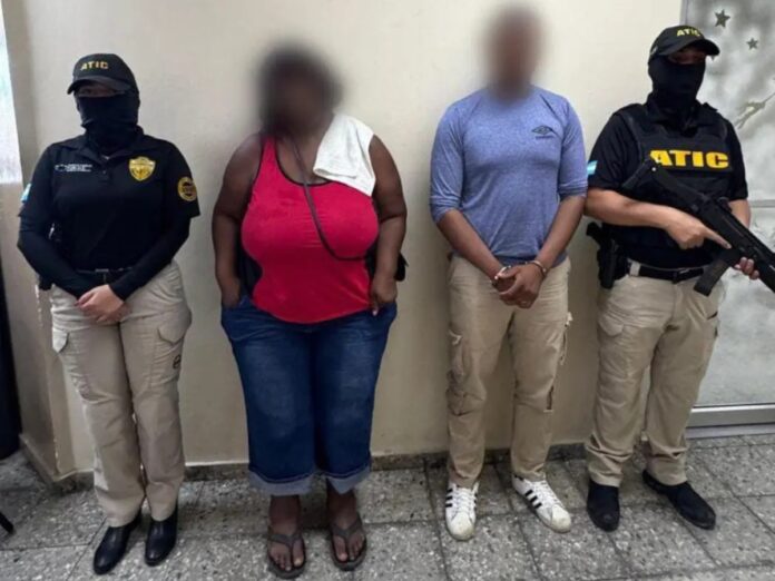 madre e hijo detenidos