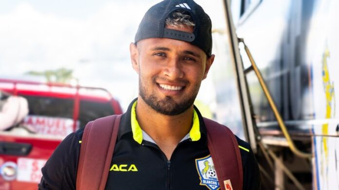 El Sporting San José estaría dispuesto en llevarse a Alex López nuevamente al fútbol costarricense.