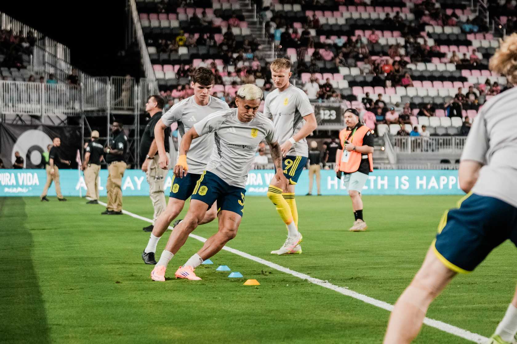 El defensa derecho, Andy Najar, tuvo una de sus mejores temporadas con el equipo Nashville SC.