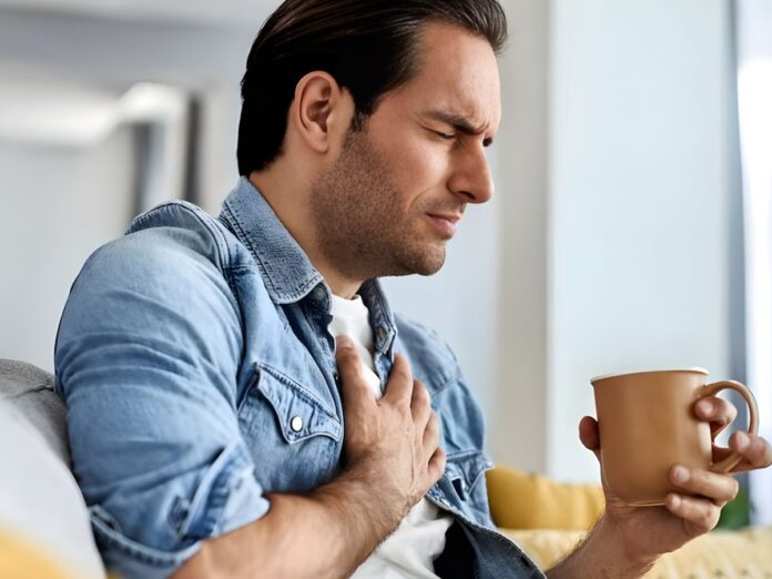 Bebidas que no deben consumirse con el estómago vacío, según expertos