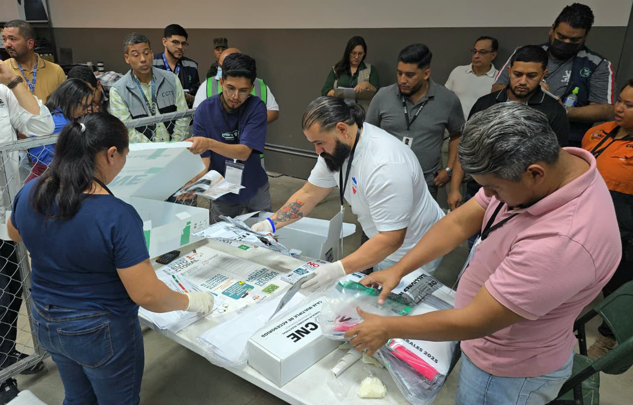 CNE ACTAS ESCRUTINIO ESPECIAL