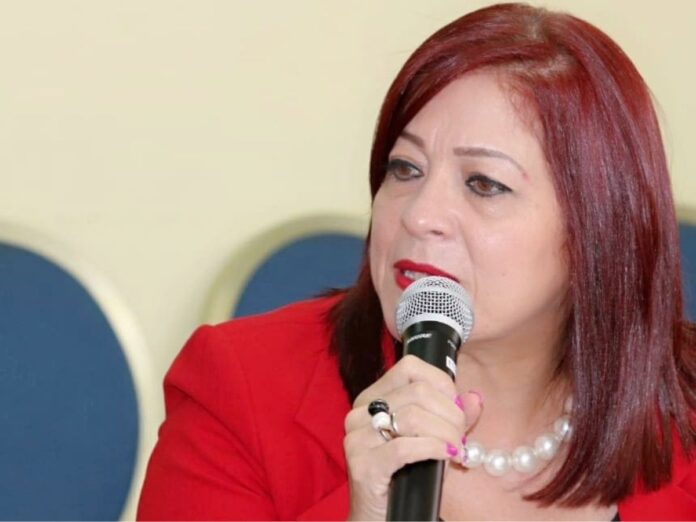 Fiscalía pide condena responsables asesinato Carolina Echeverría