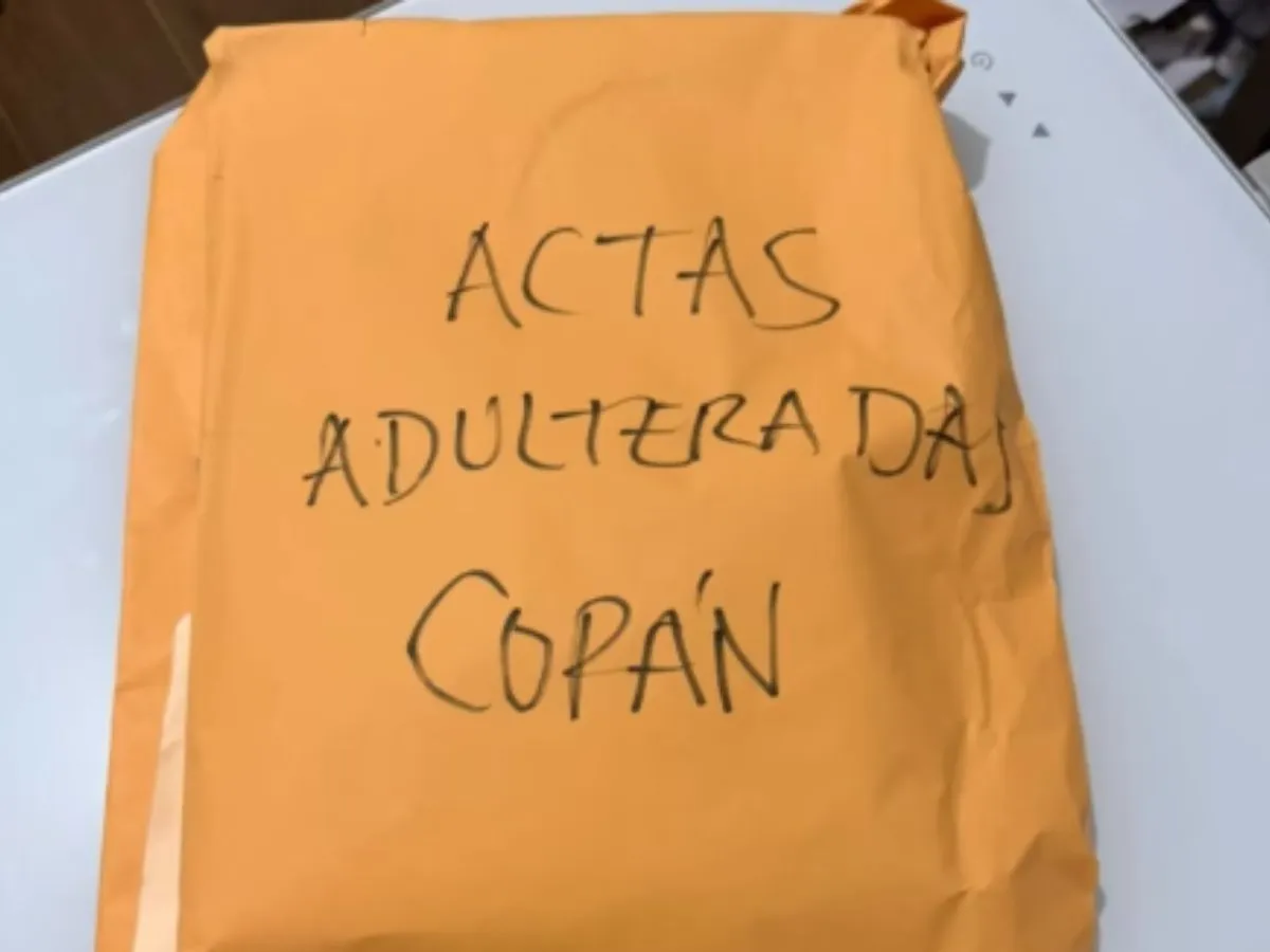 Cardona denuncia que Isis Cuellar "infló" votos en Copán 