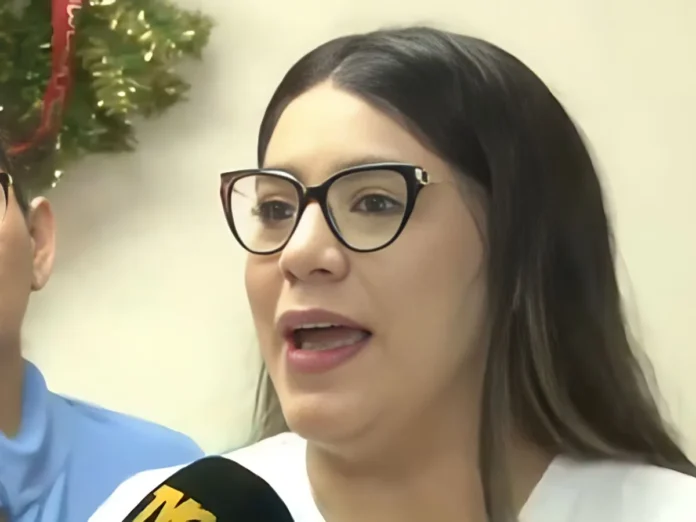 Enfermera denuncia despido tras elecciones