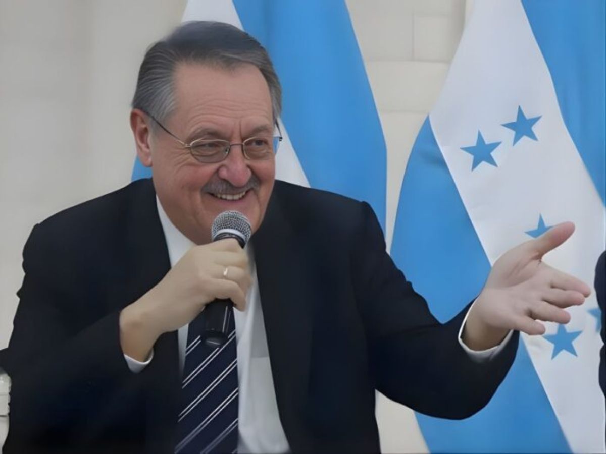 Orellana: negativa a firmar declaratoria de elecciones podría constituir delito penal