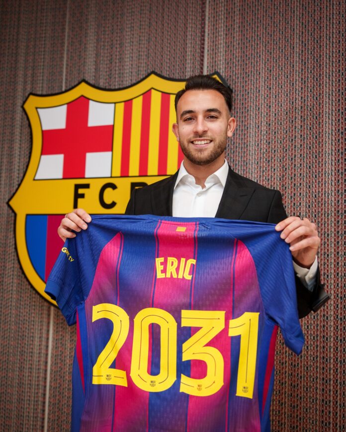 El defensa Eric García extendió su vinculación con el Barcelona hasta el 2031.