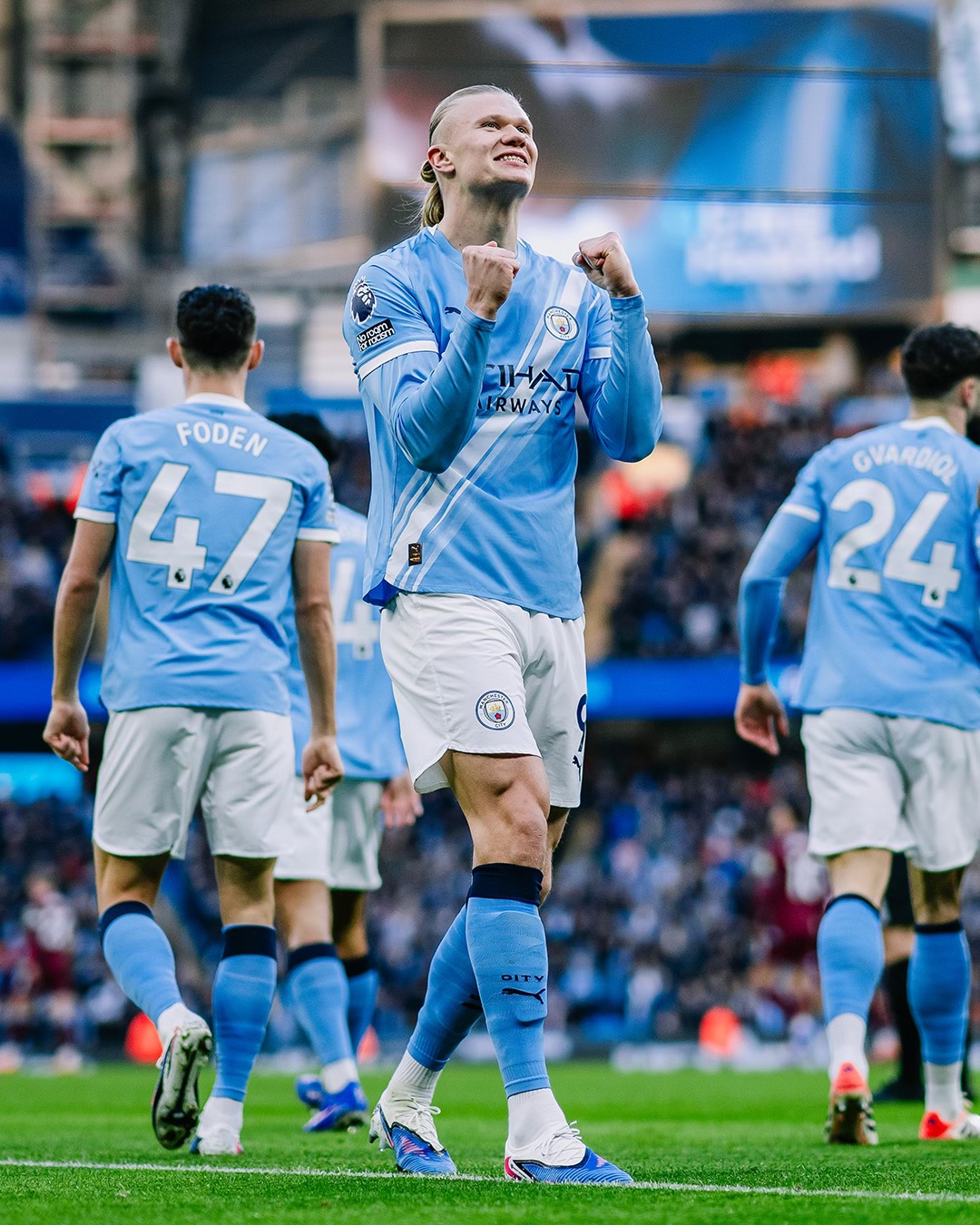 Erling Haaland se despachó con dos goles en el triunfo del Manchester City ante el West Ham.