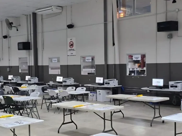 Representantes del PL y PN participarán en escrutinio