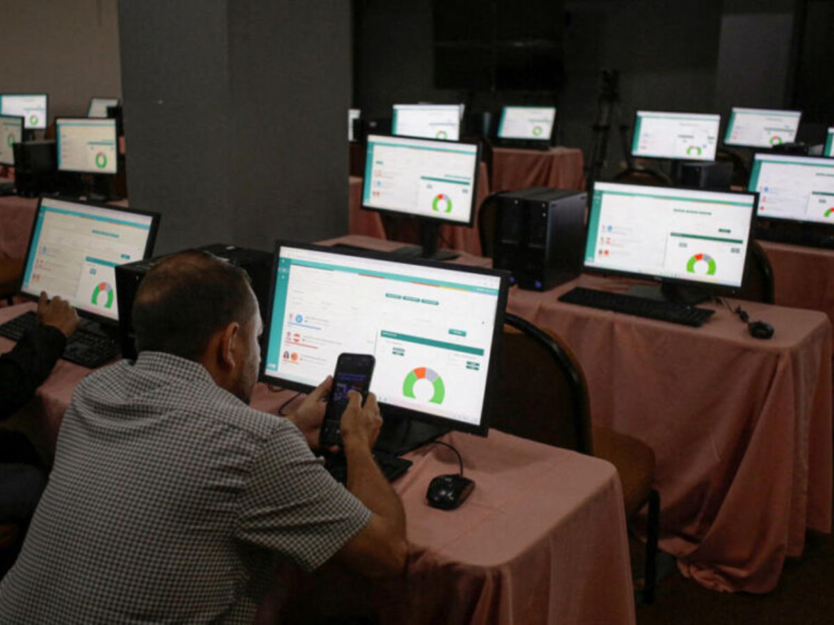 Escrutinio Especial CNE PLH