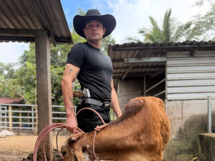 Facundo vestido vaquero