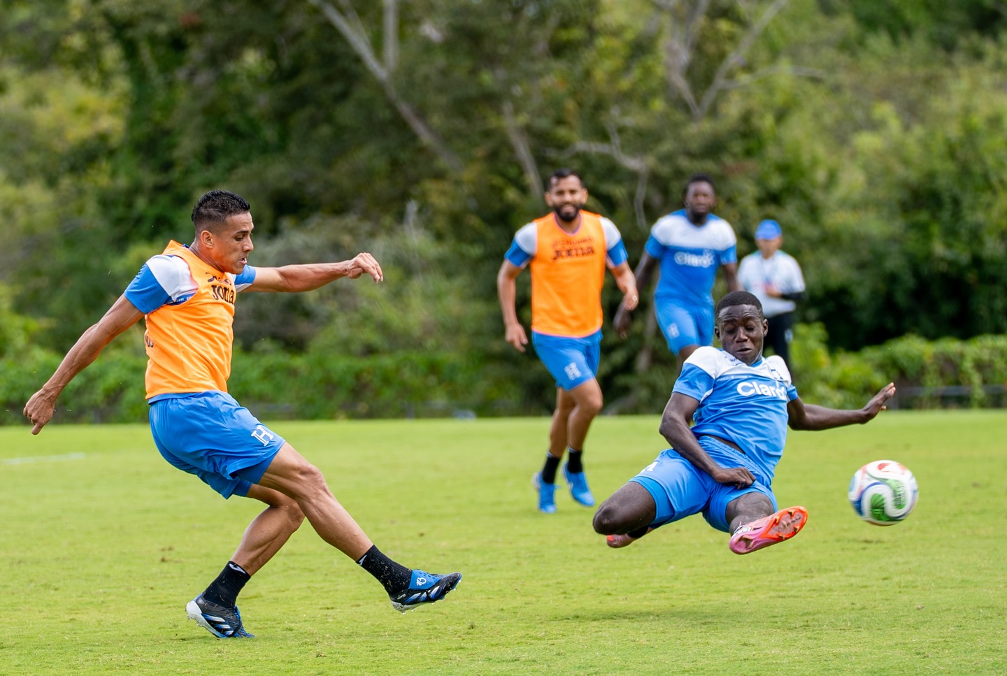 El volante de contención, José Raúl García, fue parte del proceso de la Selección Nacional con el técnico, Reinaldo Rueda.