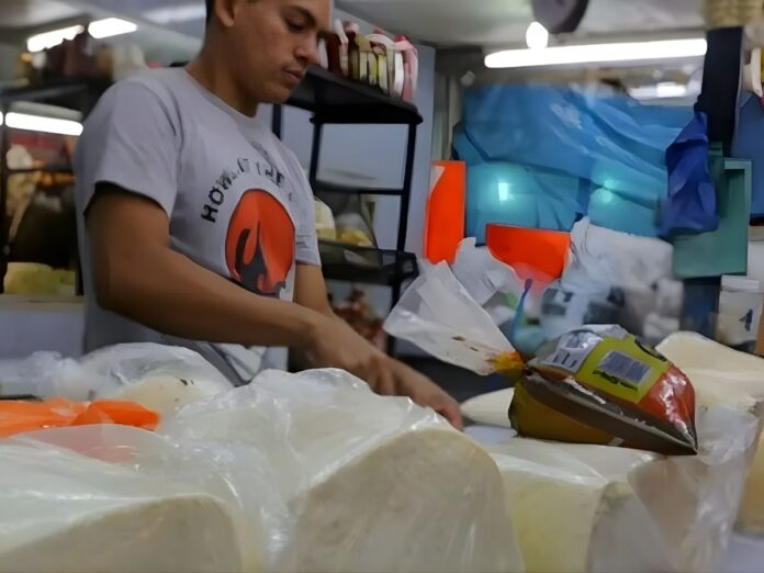 Sube 10 lempiras el precio de mantequilla y queso en mercados de SPS y TGU