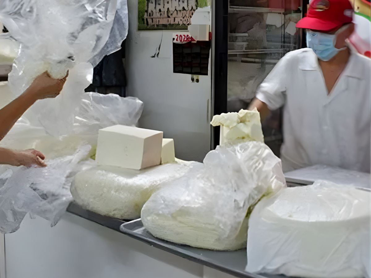 Sube 10 lempiras el precio de mantequilla y queso en mercados de SPS y TGU