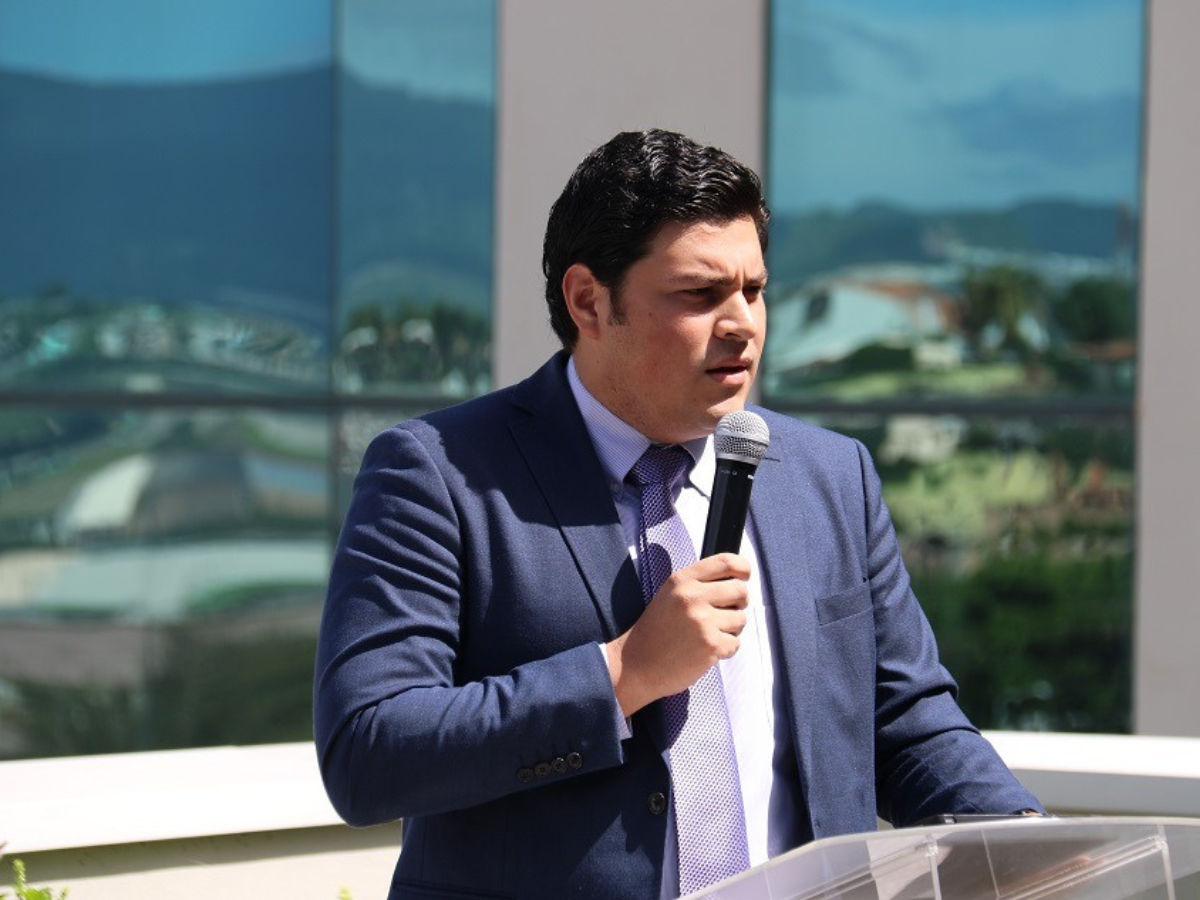 Fernando Anduray acusa a Marlon Ochoa