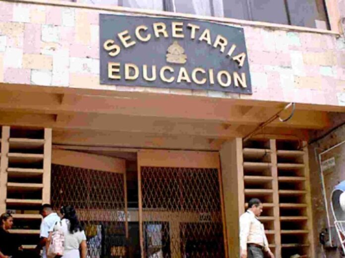 Magisterio sin aguinaldo