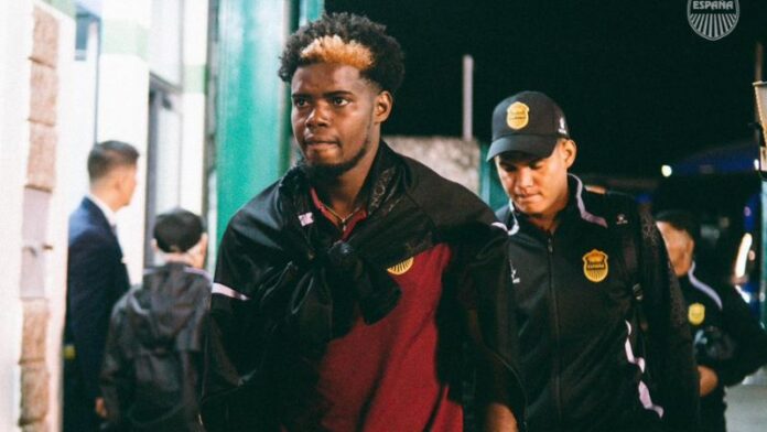 El defensa Maylor Núñez regresará a la capital para jugar con Lobos UPNFM.