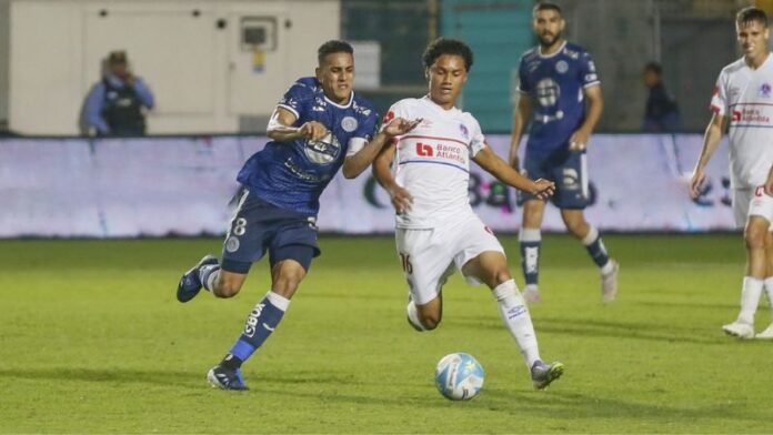 Motagua y Olimpia se enfrentan en el estadio Nacional 