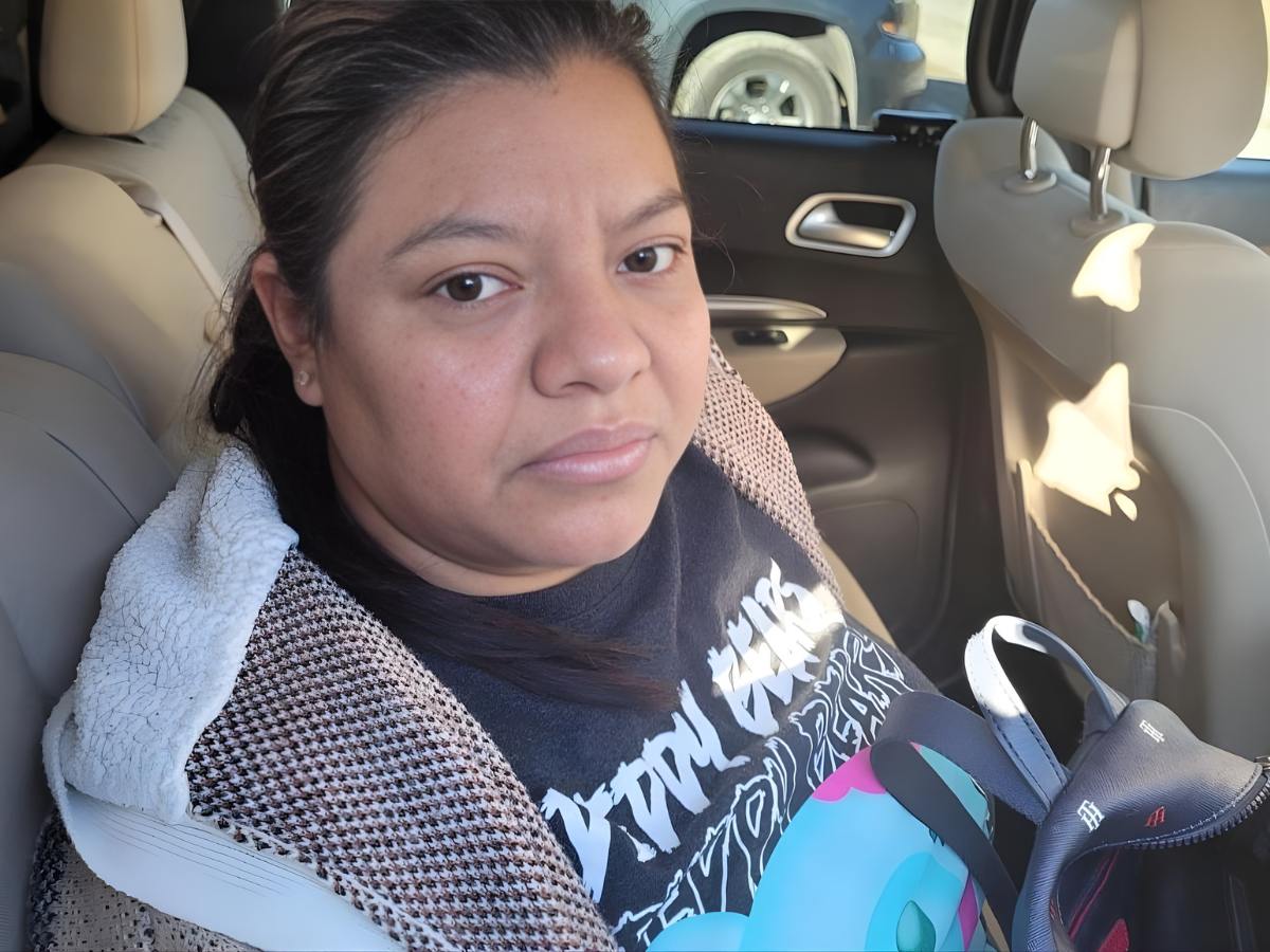 Hondureña se salta un semáforo en rojo en EEUU