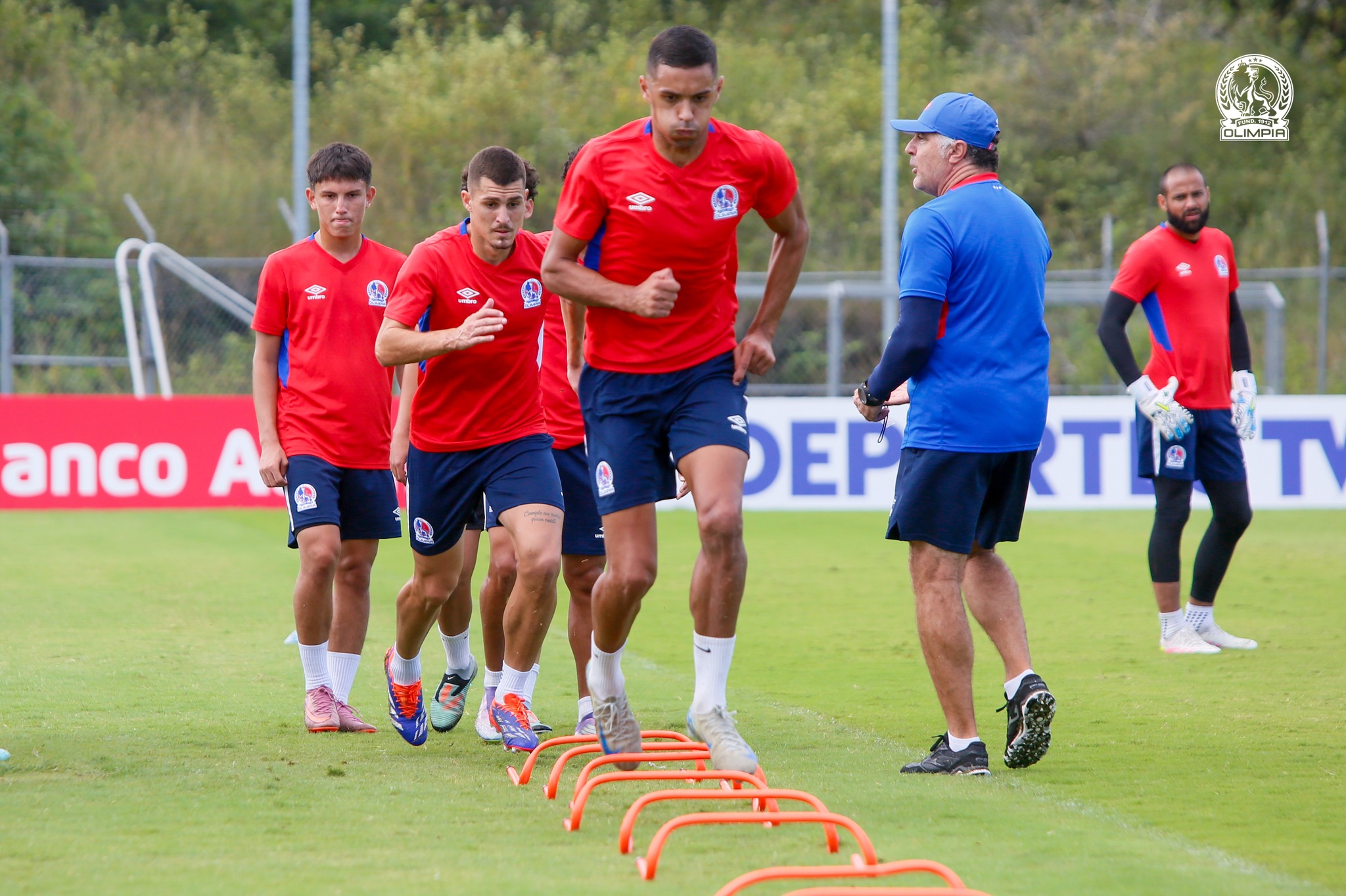 Los olimpistas se perfilan como serios candidatos a ser finalistas en el presente torneo de Apertura.