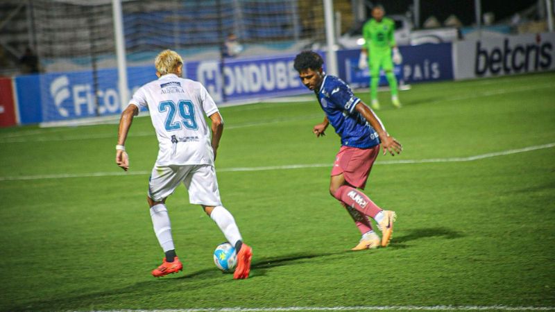 Raúl Cáceres define a sus jugadores como unos "guerreros" que están para grandes cosas en el torneo de Apertura.
