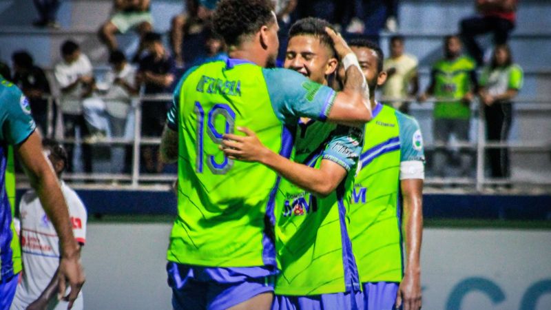 Potros de Olancho FC siempre le fue ganando a Olimpia, pero al final se tuvo que resignar con el empate.