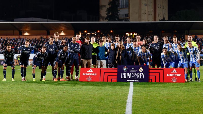 La camaradería existió entre los jugadores del Real Madrid y Talavera.