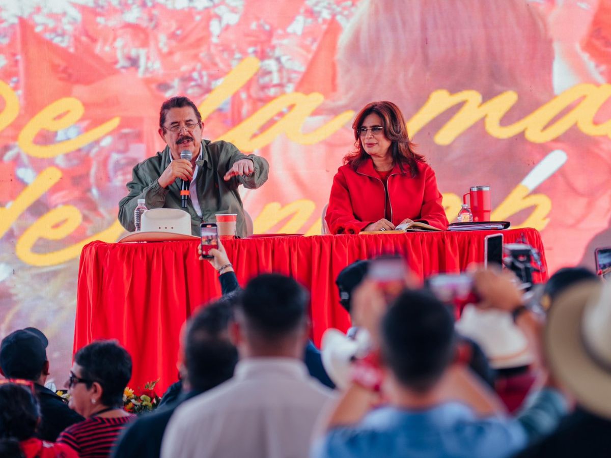 Libre aprueba que Marlon Ochoa no firme declaratoria del CNE y convoca a militancia a las callles