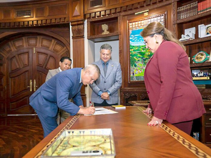 Roosevelt Hernández