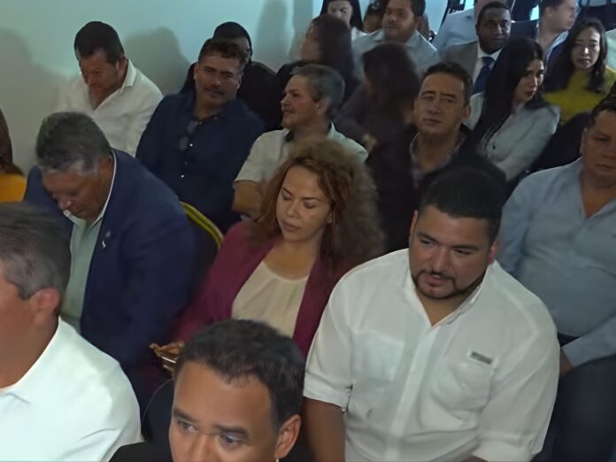 Bancadas opositoras reunión emergencia