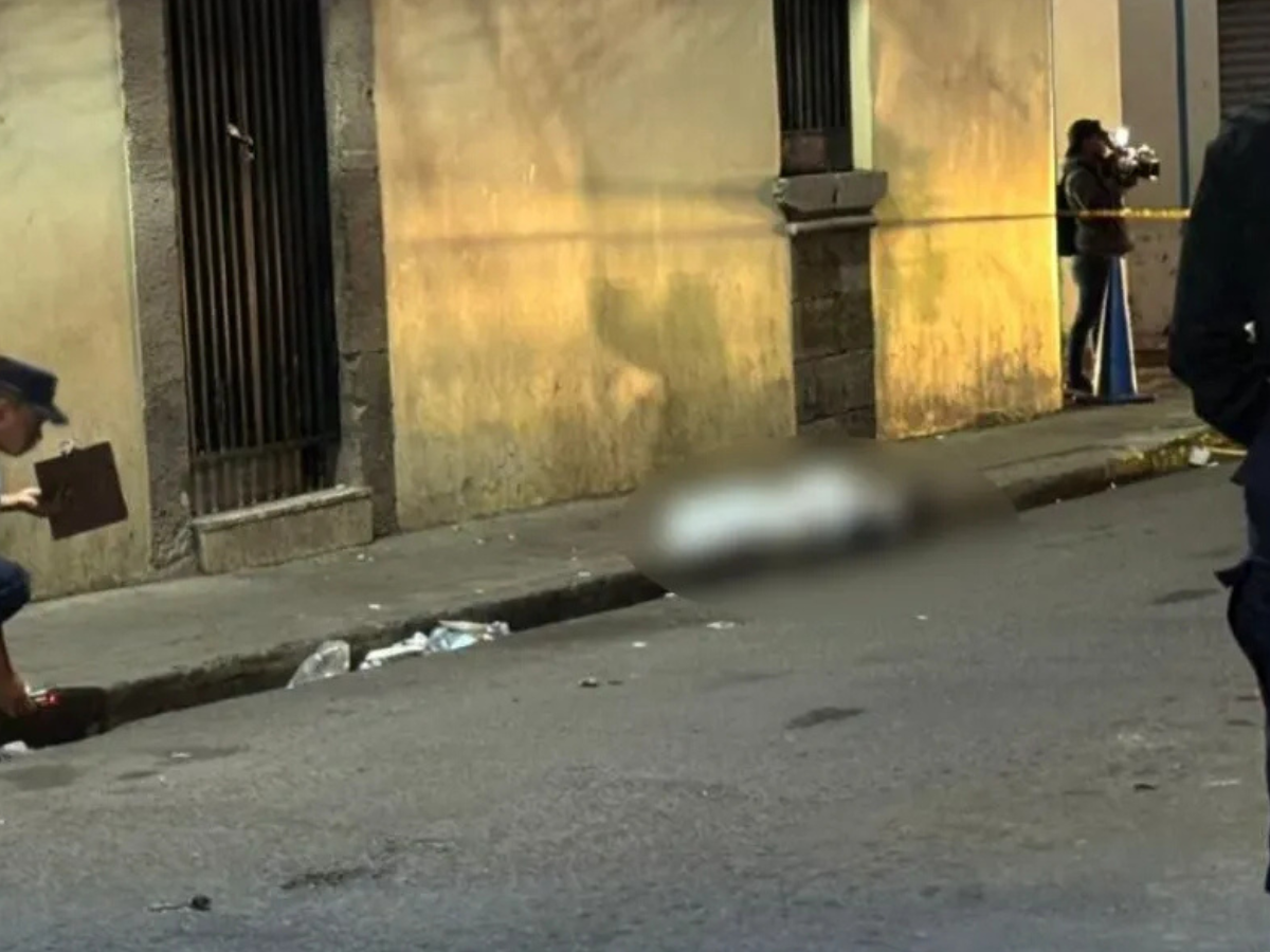 Hombre es asesinado Parque Central
