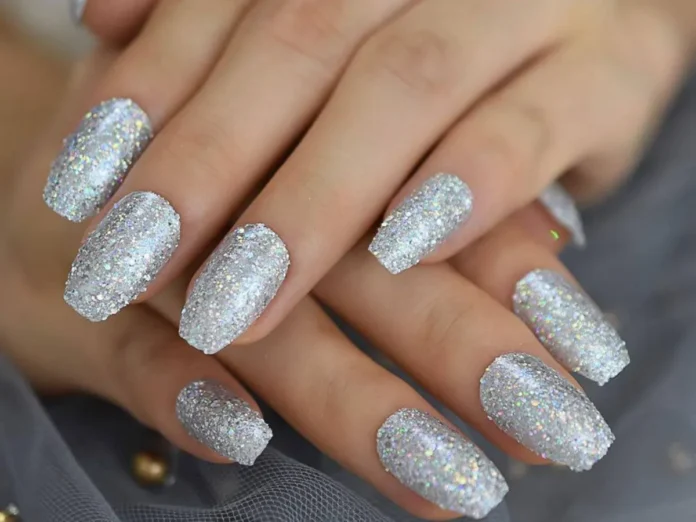 Estilo de uñas para recibir el Año Nuevo