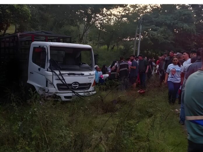 San José Colinas candidato Libre