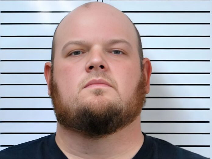 cody-adams-acusado-matar-vecina