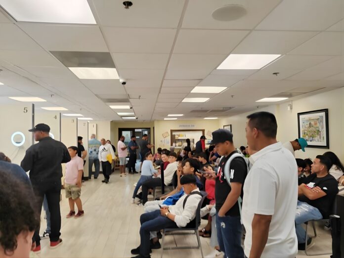 consulado-miami-entrega-dni