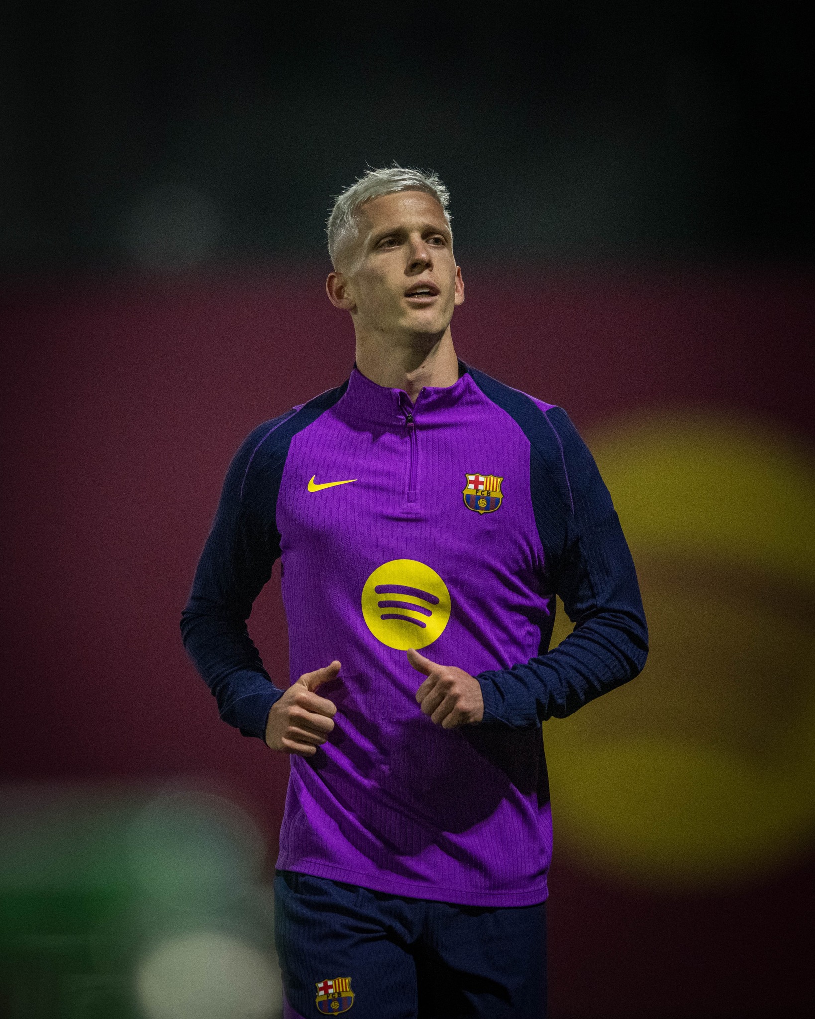 El delantero Dani Olmo entra en lista del Barcelona para la visita al Espanyol.